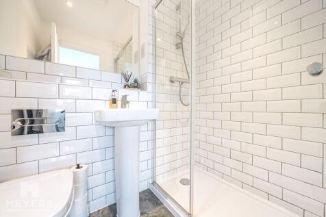 Ensuite Shower Room