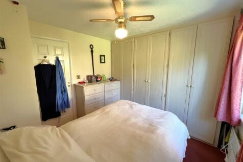 Bedroom 1B.JPG
