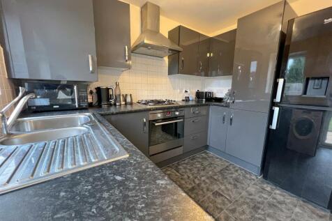 Kitchen.JPG