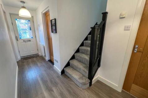Entrance Hall.JPG