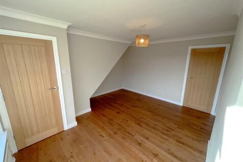 Living Room A.JPG