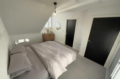 Bedroom 1A.JPG