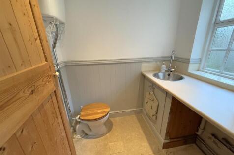 Utility WC.jpeg