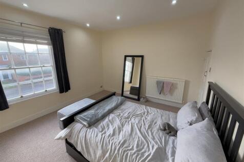 Bedroom 1B.jpeg
