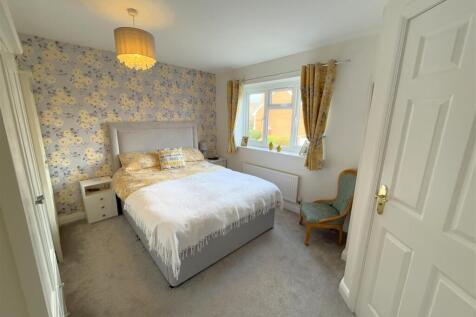 Bedroom 1A.JPG
