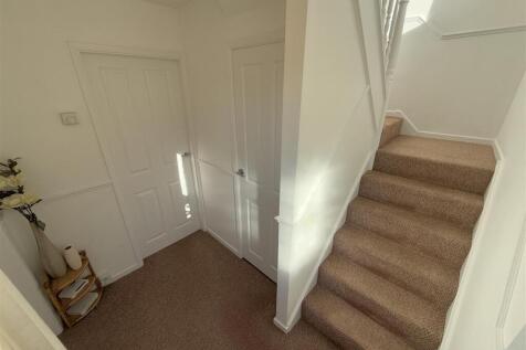 Entrance Hall.JPG