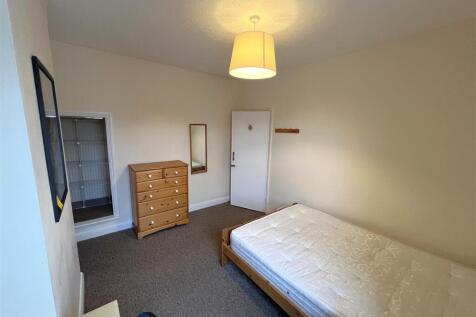 Rear Bed B.JPG