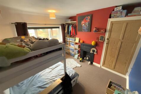 Bedroom 2A.JPG