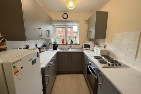 Kitchen.JPG