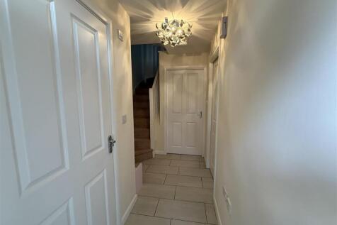 Entrance Hall.JPG