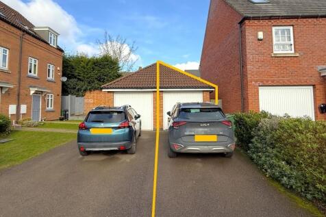 Driveway Garage.jpg