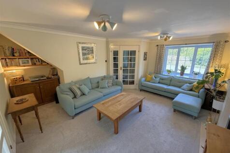 Livign Room A.JPG