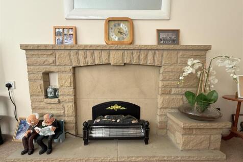 Fireplace.JPG