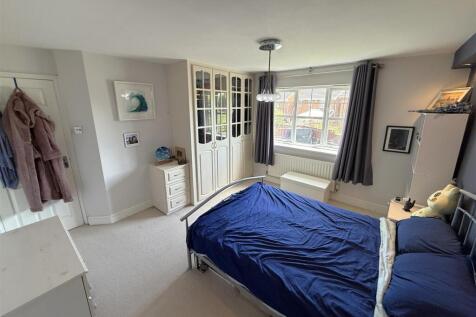 Bedroom 1B.JPG