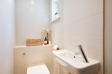 Downstairs WC.jpg