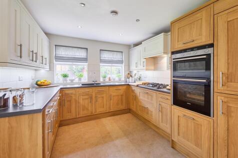 Kitchen A.jpg