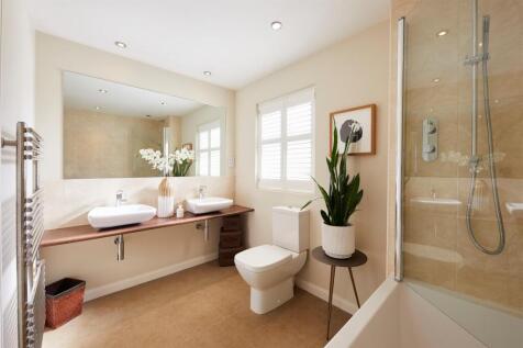 Family Bathroom.jpg