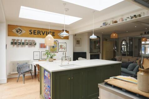 Kitchen Dining D.jpg