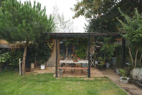 Garden Room A.jpg