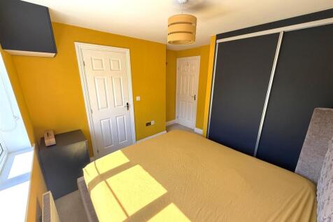 Bedroom 1B.JPG