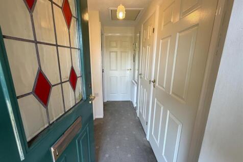 Entrance Hall.JPG