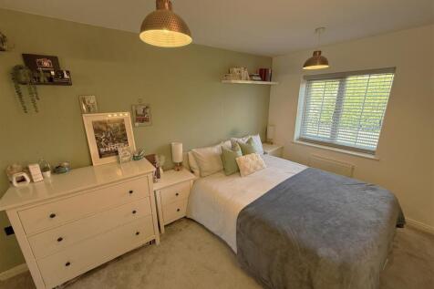 Bedroom 2A.JPG
