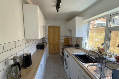 Kitchen B.JPG