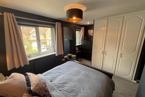 Bedroom 1B.JPG