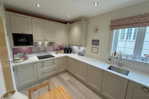 Kitchen B.JPG