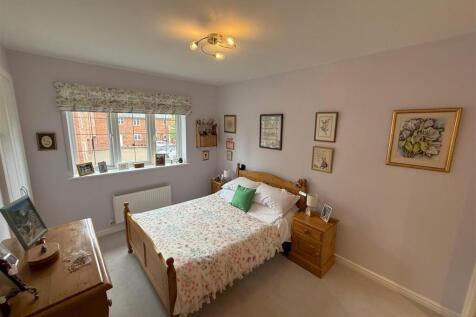 Bedroom 1A.JPG