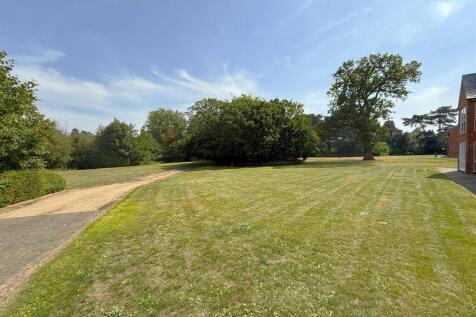 Communal Gardens A.JPG