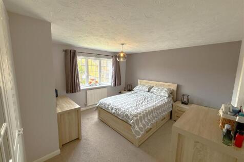 Bedroom 1A.JPG