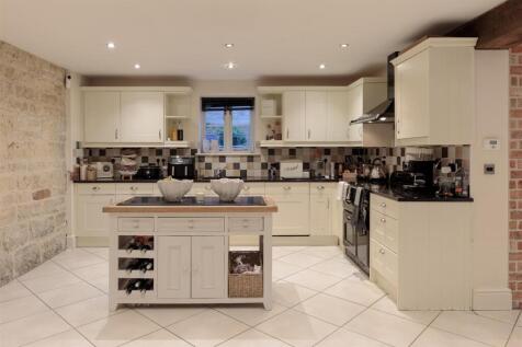 Kitchen.jpg