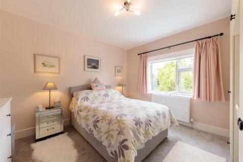 Bedroom 1A.jpg