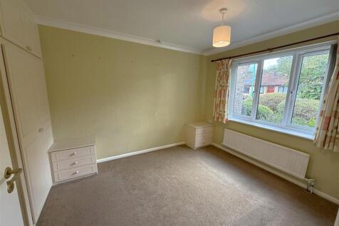 Bedroom 1A.JPG