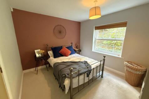 Bedroom 1A.JPG