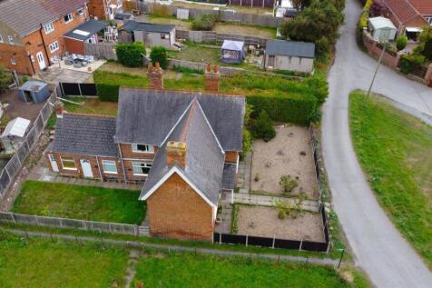 Aerial - House &amp; Formal Gardens.JPG