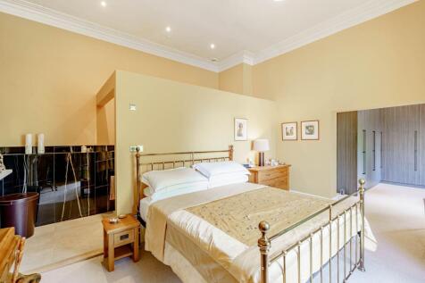 Master Bedroom Suite