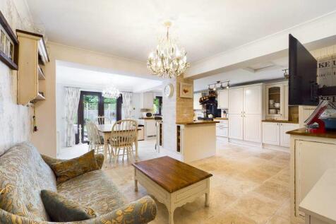 Kitchen/Diner/Family Room