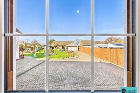 Bedroom Outlook