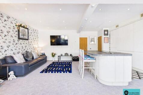 Kitchen/Family Room