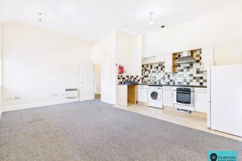 Living/Kitchen Area