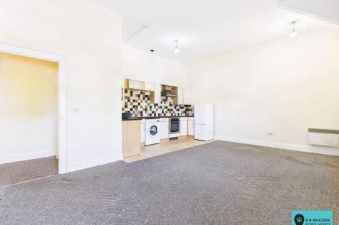 Living/Kitchen Area