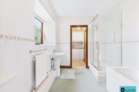 Bungalow En Suite 