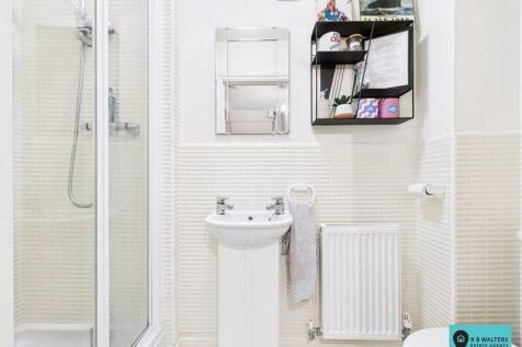 Ground Floor Bathroom