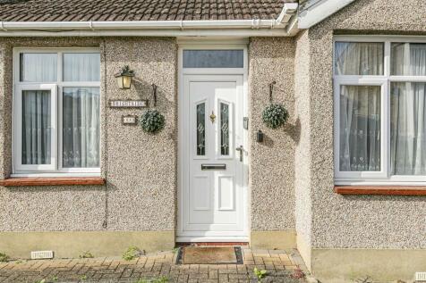 Front Door Cambridge Road.JPG