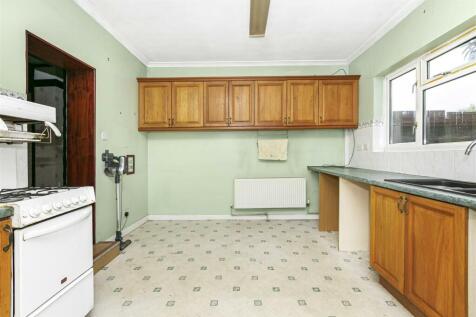 Feltham Road Kitchen2.JPG