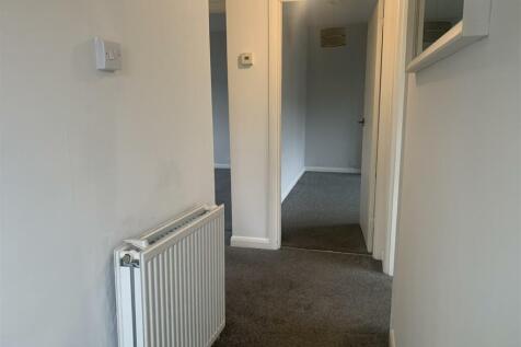 hallway2.jpg