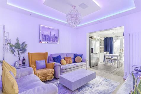 Through Lounge Sandells Ave.jpg