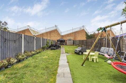 Garden Sandells Ave.jpg